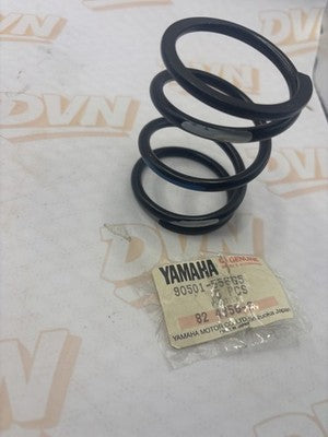 Yamaha Spring, compression New Genuine OEM Part 90501-556G5