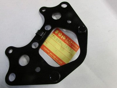 1970-1971 SUZUKI T500 T 500 METER BRACKET  OEM NOS 34950-15120