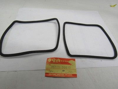 77-81  Suzuki GT185 GT250 SP370 SP400 TS 185 250 400 Tailight gasket 35713-30510