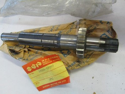 Suzuki T305 T 305 TC305  NOS transmission drive shaft vintage 24131-18000