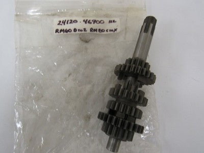 Suzuki RM80  nos countershaft Assembly  1978   24120-46900
