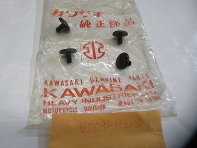 NOS OEM NEW ORIGINAL KAWASAKI KLF300 JF650 SCREW 92009-1562 SOLD AS 4