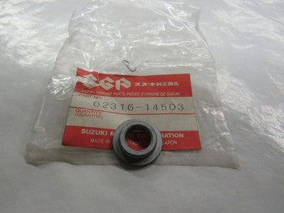 NOS Suzuki RM500 84 QuadRacer LT-250 1985-86 OEM Cushion Rod Spacer 62316-14503