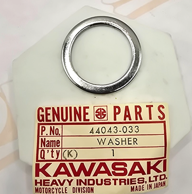 ***NOS KAWASAKI 44043-033 WASHER,FORK COVER
