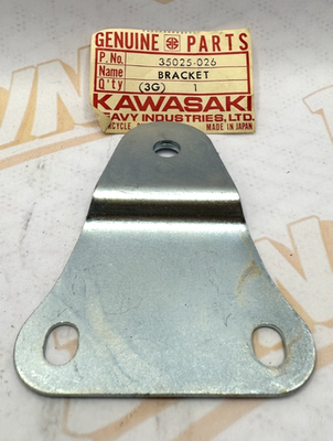 Kawasaki NOS NEW P# 35025-026 Rear Fender Bracket F7 175E Enduro