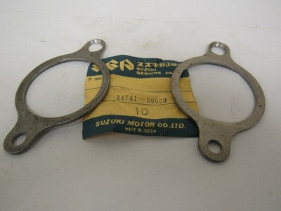 NOS SUZUKI TM250 TS250 RE5 TRANSMISSION BEARING HOLDER OEM 24741-30010