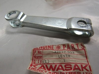 NOS OEM KAWASAKI F6 F7 KT250 F7 REAR BRAKE CAM LEVER PART 42029-023