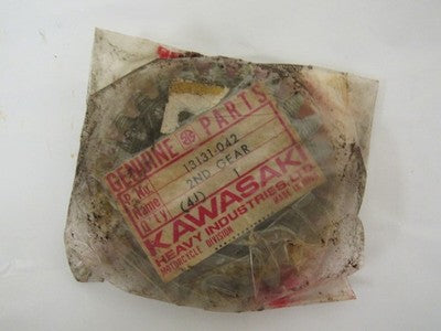 NOS Genuine OEM Kawasaki 2nd Output Shaft Gear 24T F12MX F12 MX KX450 KX 450