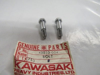 Kawasaki NOS NEW 43033-004 Bolt H1 H2 S2 S3 KH KZ KH500 KH400 KZ1000 KZ900 KZ650