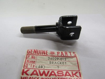 NOS Kawasaki KE125 KE175 KS125 Rear Footrest Bracket 34029-013