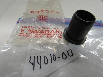 Kawasaki NOS NEW 44010-013 Fork Dust Shield W1 W2 W1SS W2SS W2TT Commander