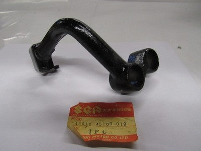 NOS Suzuki OEM Front RIGHT  Footrest Bar 1979 GS850  43510-45100-019