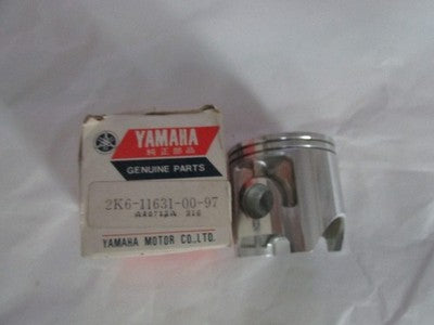 NOS Yamaha 1978-1980 YZ125 Standard Piston PART# 2K6-11631-00-97