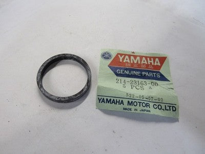 NOS Yamaha OEM Lamp Stay Packing 1974-1975 DT125 DT175 1970-1972 R5 214-23163-00