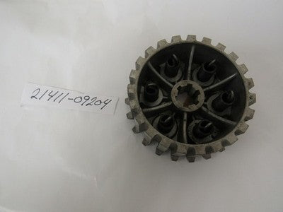 Suzuki S32-2 Olympian   NEW Clutch Centre Hub Sleeve 21411-09204