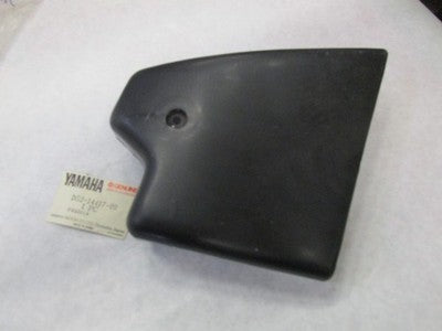 Yamaha Intake Cover 1 XS750 S New 2G2-14417-00-00