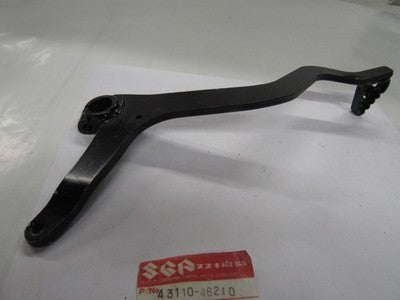 SUZUKI TS 100 125 185 NOS REAR BRAKE PEDAL OEM #43110-48210 ORIGINAL