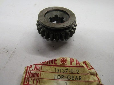 NOS OEM KAWASAKI G31M G5 G3TR G4TR MC1 OUTPUT SHAFT TOP GEAR 13137-012