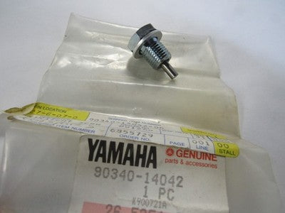 NOS Yamaha Plug 90340-14042-00