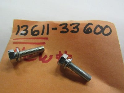 SUZUKI GT380,GT550 1973-77   CARBURETOR  SCREW P.N 13611-33600 SOLD AS 2