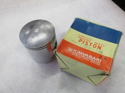 Kawasaki NOS NEW 13027-043 Piston O S .040 F8 Enduro 250E