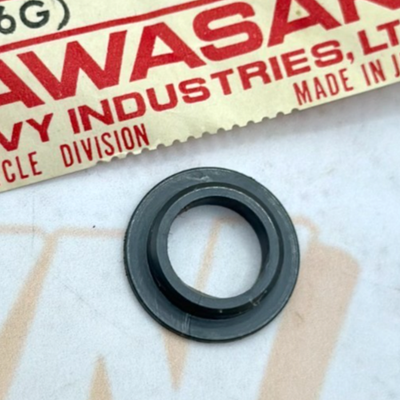1 NOS Genuine Kawasaki Z1 900 Z1P KLX250 Factory Collar Part OEM 16073-003 NEW