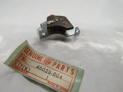 KAWASAKI OEM NOS 46028-004 SWITCH-ENGINE STOP 74 F11