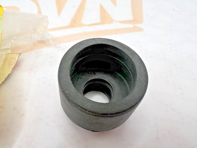 Kawasaki GROMMET,PLUG CAP 92071-1124 OEM NEW