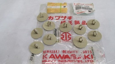 NOS OEM Kawasaki Clamp KAF450-B1 Mule 1000 92037-1936 sold as 10