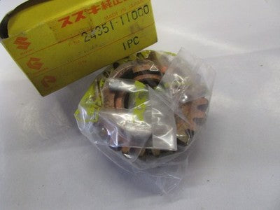 NOS NEW SUZUKI T20 TC250 TRANSMISSION 5TH DRIVEN GEAR OEM NOS 24351-11000