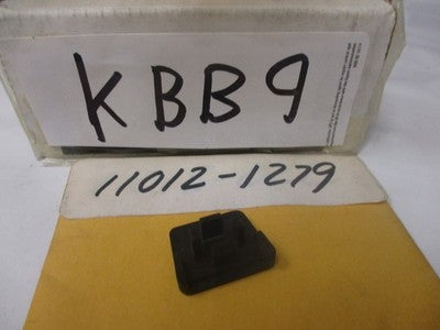 NOS KAWASAKI 1983  KZ550 KZ750  METER CAP 11012-1279