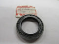 NOS GENUINE KAWASAKI 1984 1985 KXT250 TECATE REAR HUB OIL SEAL 92049-4001 OEM