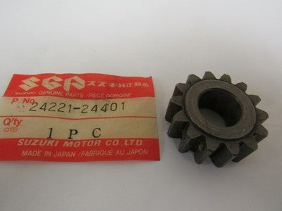 NOS Suzuki  Second Drive Gear 1984 1985   LT185  ALT185    24221-24401
