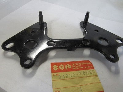 NOS 1970-1971  T250 T350 SPEEDOMETER TACHOMETER METER BRACKET 34950-18520