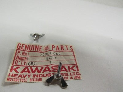 1969-1976 Kawasaki H1 KH500 Rear Hub 3X10 Wing Bolt 92001-062 NOS OEM