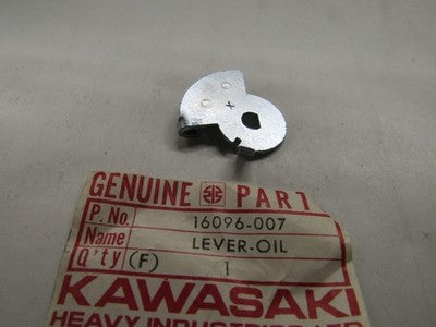 NOS GENUINE KAWASAKI OEM OIL PUMP CABLE LEVER F6 F7 KD KE 175 16096-007