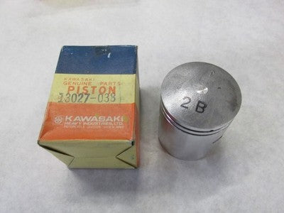 Kawasaki NOS NEW 13027-038 Piston O/S .040 G3 G3SS G3TR Bushmaster 1973