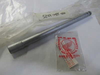 03-04 HONDA CBR600RR CBR 600RR 600 SWINGARM PIVOT BOLT 52101-MEE-000
