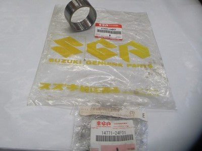 SUZUKI GSX1300R 1999-23 OEM MUFFLER CONNECTOR GASKET  14771-24F01  HYABUSA