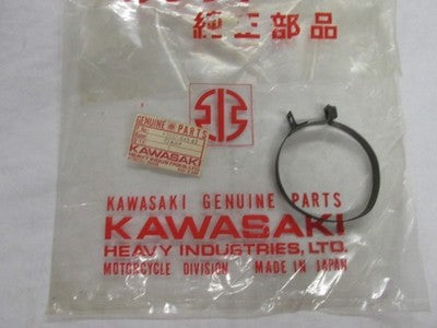 Kawasaki NOS NEW 92037-045-82 Black Air Cleaner Clamp F9 350Opens