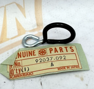 KAWASAKI NOS OEM PT# 92037-092  Z1 900 H2 F11 KE KZ F12 KX KL CABLE CLAMP OM8
