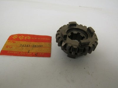 Suzuki TM100 1974-75,RM125 1975  oem 4th gear Driven 24341-28300