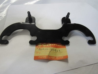 NOS Suzuki Speedometer Tachometer Bracket  1977  1978 TS250 Savage 34950-30641