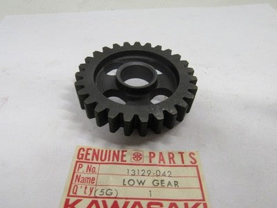Kawasaki 13129-042 Low Gear Output Gear 27T F5 Big Horn F9 F81M NOS Vintage New