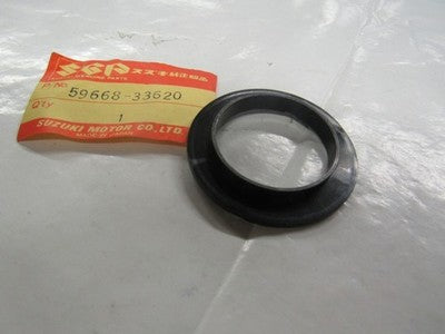 NOS Suzuki GT380 GT500 GT550 Diaphragm Plate 59668-33620