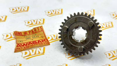 Kawasaki NOS NEW 13131-006 Output Shaft 2nd Gear F2 F3 F2TR F21M