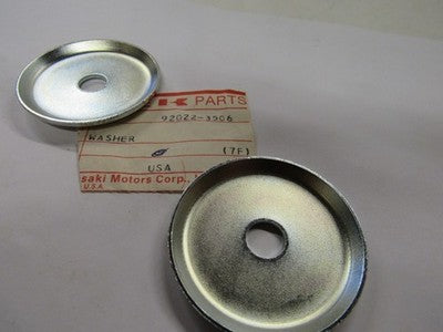 NOS NEW OEM FACTORY KAWASAKI 1981 1982 1983 KLT200 WASHER 92022-4009