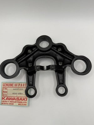 New OEM Kawasaki 44039-028 Upper Steering Stem Head NOS