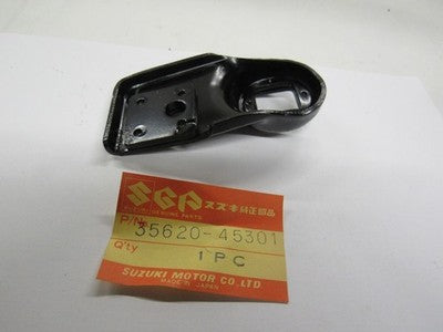 SUZUKI GS1000GL GS850GL REAR SIGNAL BRACKET RIGHT NOS