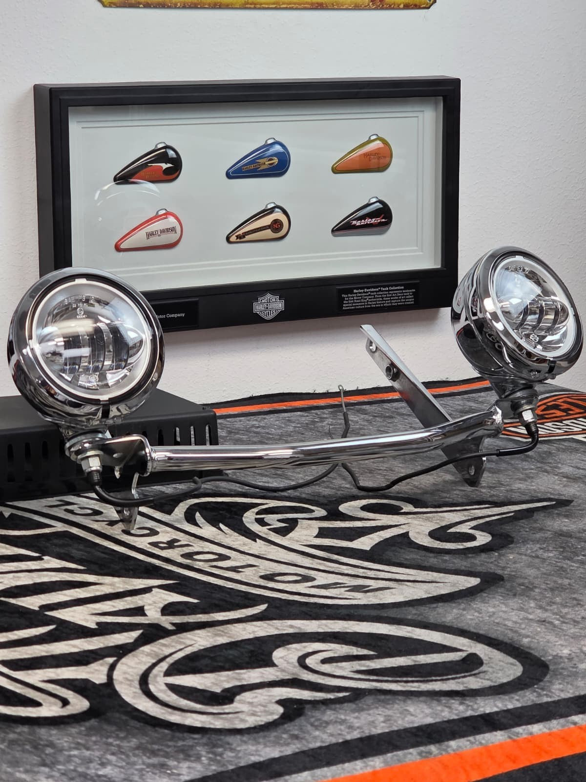 Harley Softail Fatboy 02-17 Chrome Spot Fog Passing LED Lamp